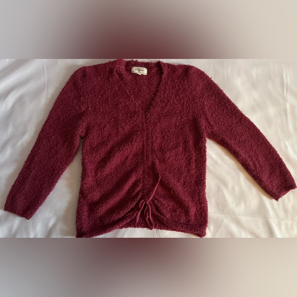 Fuzzy Knit V-Neck Maroon Sweater by No Comment Size Medium